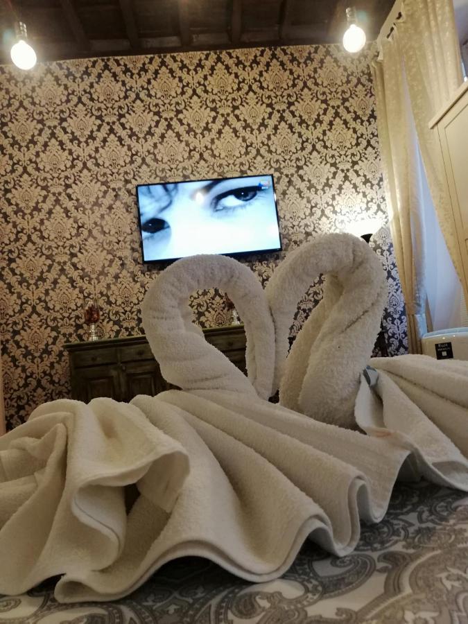 Casa Tiffany Piazza Di Spagna Рим Екстер'єр фото