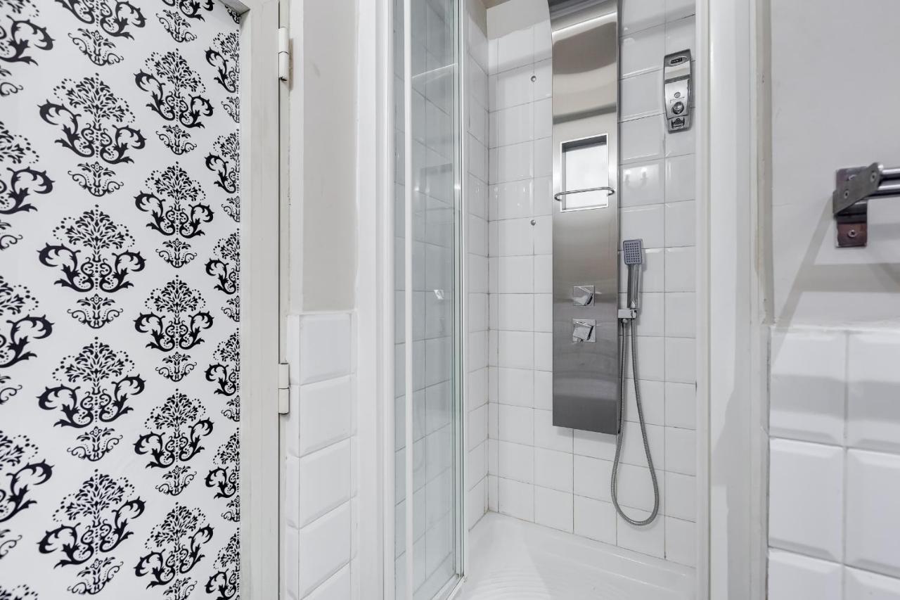 Casa Tiffany Piazza Di Spagna Рим Екстер'єр фото