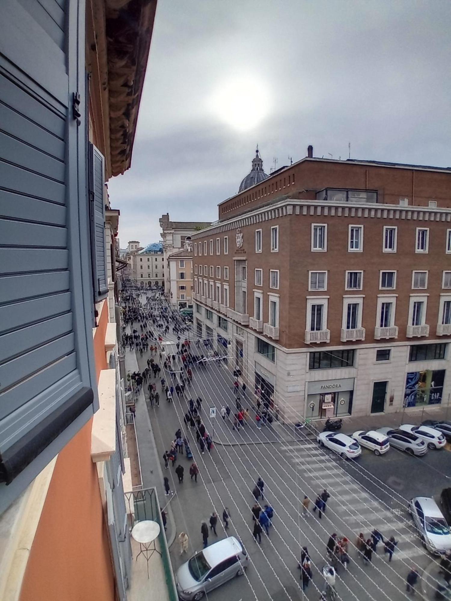 Casa Tiffany Piazza Di Spagna Рим Номер фото
